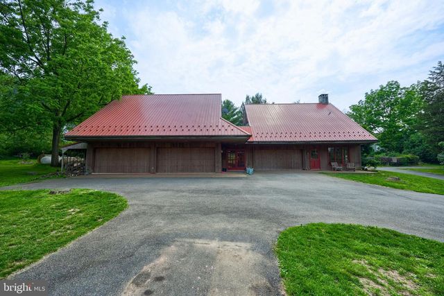 705 SCHOFFERS RD, Reading, PA 19606