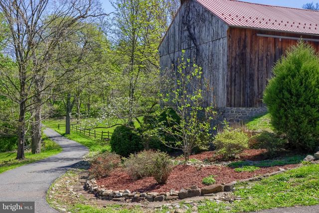 705 SCHOFFERS RD, Reading, PA 19606