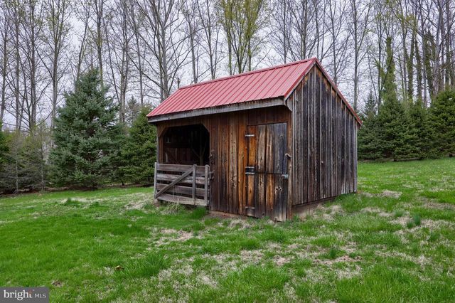 705 SCHOFFERS RD, Reading, PA 19606