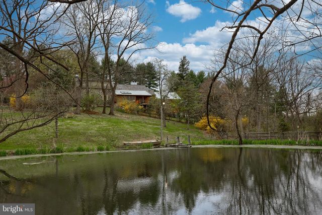705 SCHOFFERS RD, Reading, PA 19606