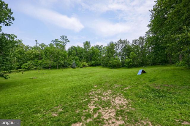 705 SCHOFFERS RD, Reading, PA 19606