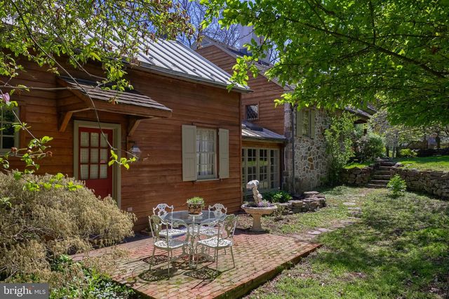 705 SCHOFFERS RD, Reading, PA 19606
