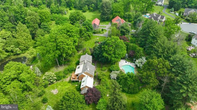 705 SCHOFFERS RD, Reading, PA 19606