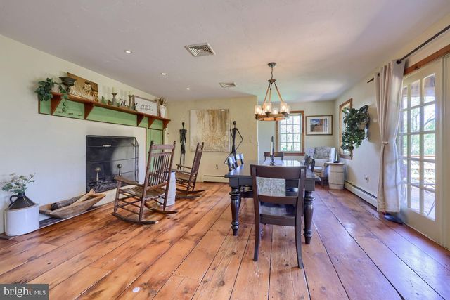 705 SCHOFFERS RD, Reading, PA 19606