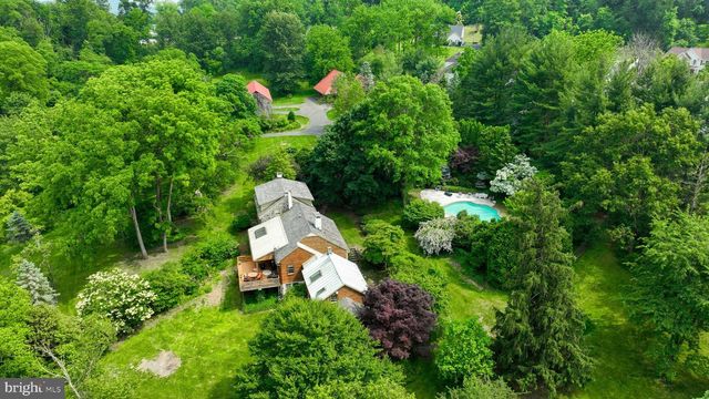 705 SCHOFFERS RD, Reading, PA 19606