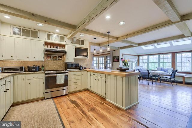 705 SCHOFFERS RD, Reading, PA 19606