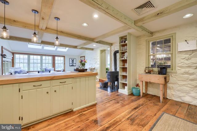705 SCHOFFERS RD, Reading, PA 19606
