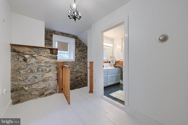 705 SCHOFFERS RD, Reading, PA 19606