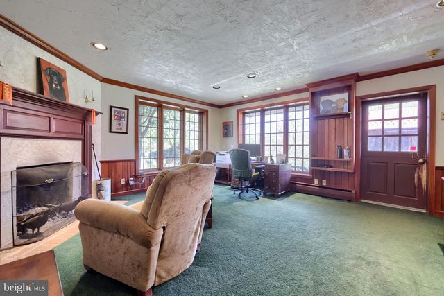 705 SCHOFFERS RD, Reading, PA 19606
