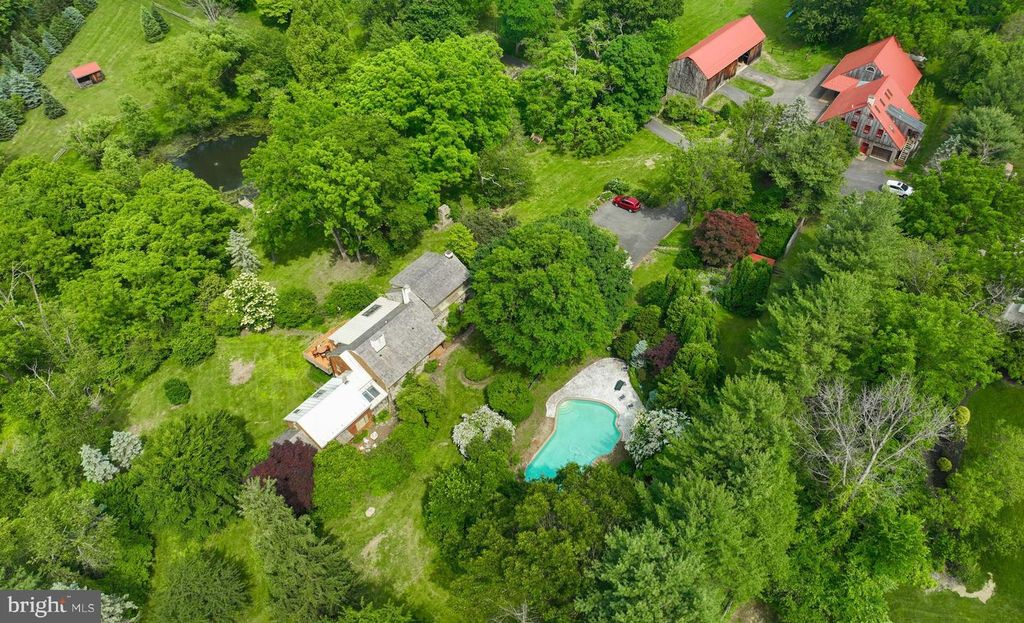 705 SCHOFFERS RD, Reading, PA 19606