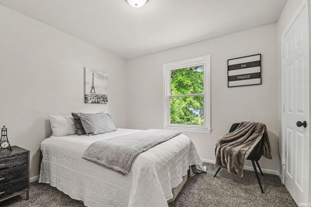 56275 Ellen Avenue, Mishawaka, IN 46545