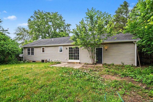 56275 Ellen Avenue, Mishawaka, IN 46545
