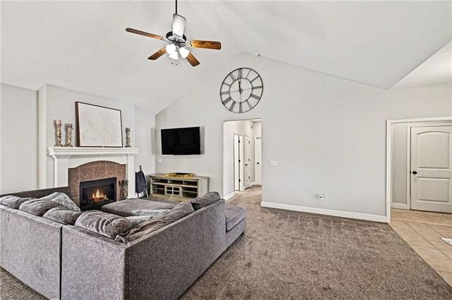 16019 Cedar Street, Basehor, KS 66007