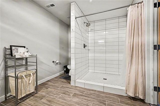 16019 Cedar Street, Basehor, KS 66007