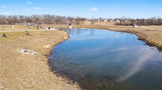 16019 Cedar Street, Basehor, KS 66007