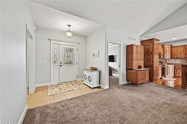 16019 Cedar Street, Basehor, KS 66007