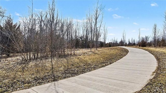 16019 Cedar Street, Basehor, KS 66007