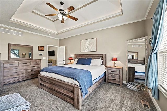 16019 Cedar Street, Basehor, KS 66007