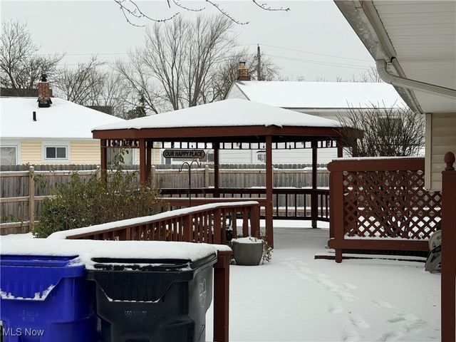 5952 Delores Boulevard, Brook Park, OH 44142