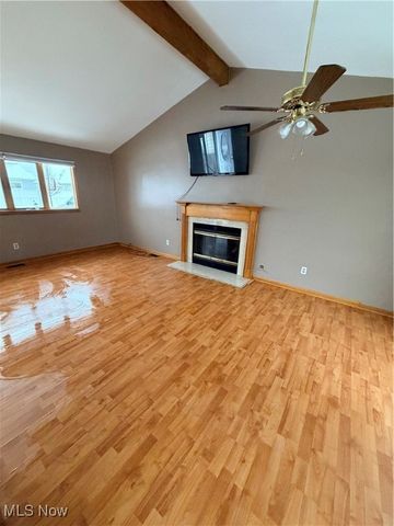 5952 Delores Boulevard, Brook Park, OH 44142