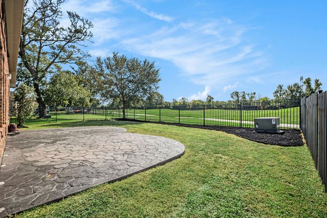 2502 Bay Hill Drive, Baytown, TX 77523