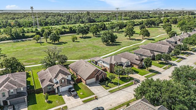 2502 Bay Hill Drive, Baytown, TX 77523