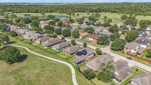 2502 Bay Hill Drive, Baytown, TX 77523
