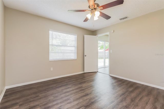 1002 PINEHAVEN COURT, Brandon, FL 33511