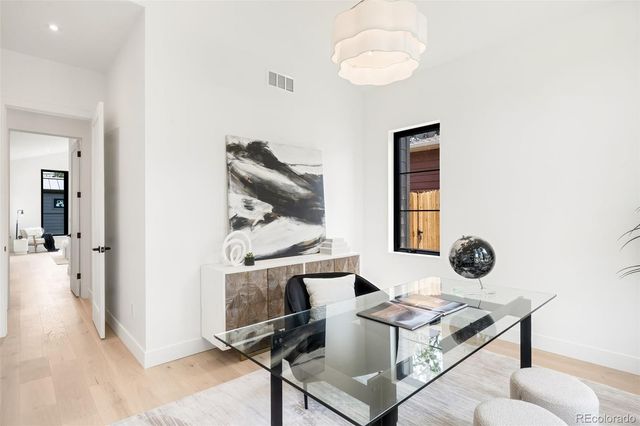 3360 S Dexter Street, Denver, CO 80222