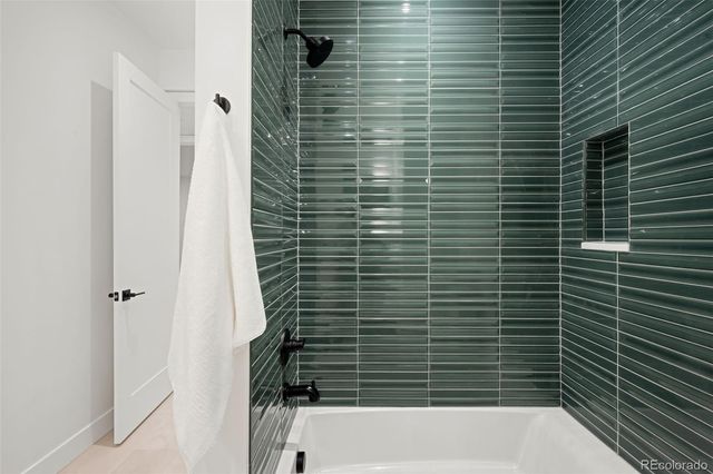 3360 S Dexter Street, Denver, CO 80222