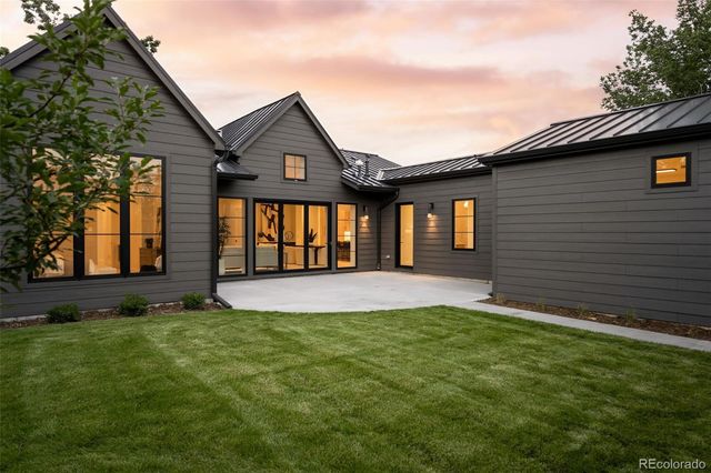 3360 S Dexter Street, Denver, CO 80222