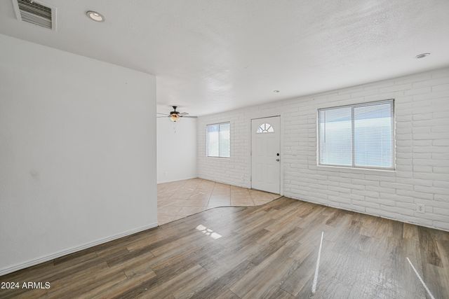 1234 N 36TH Street 209, Phoenix, AZ 85008