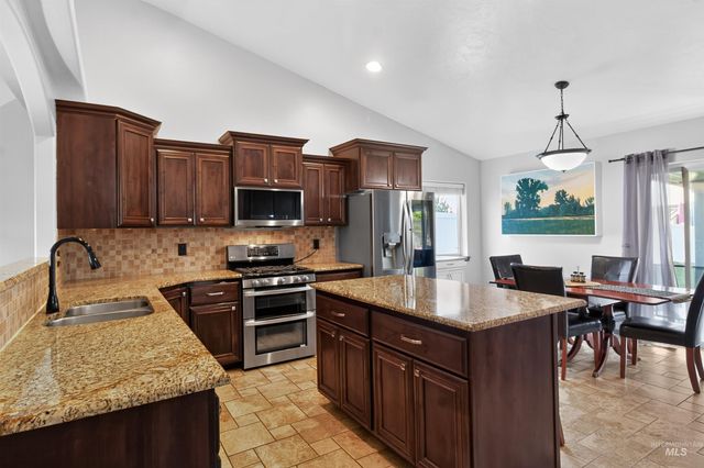 531 Clinton Dr., Twin Falls, ID 83301