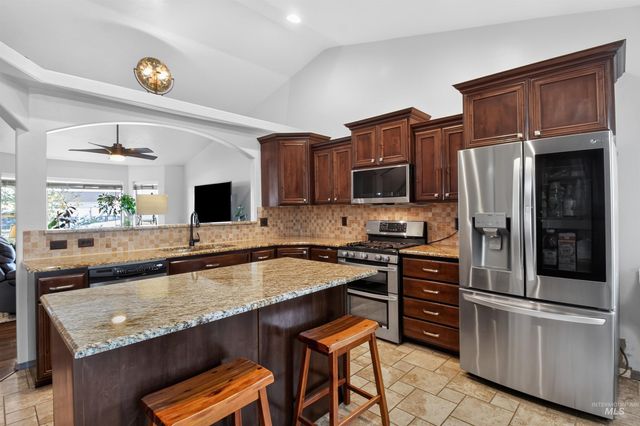 531 Clinton Dr., Twin Falls, ID 83301