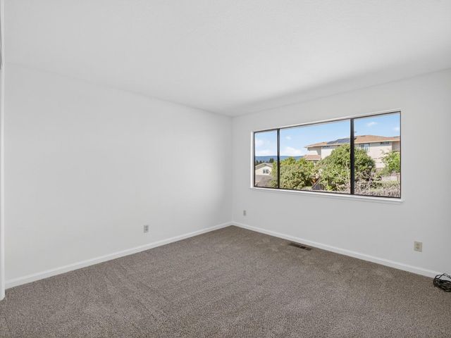 176 Terry Loop, Watsonville, CA 95076