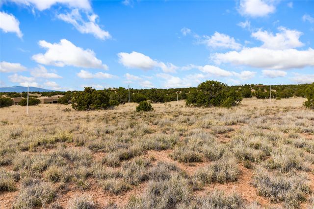 146 Wildhorse, Santa Fe, NM 87506