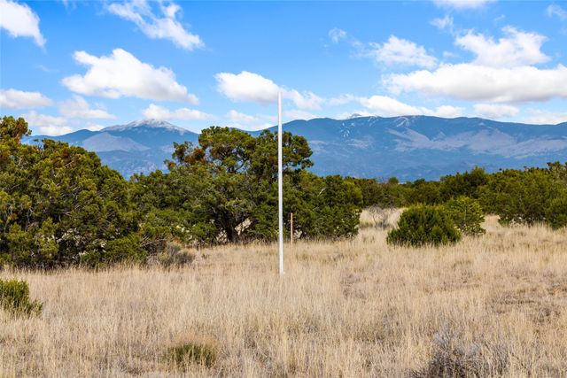 146 Wildhorse, Santa Fe, NM 87506