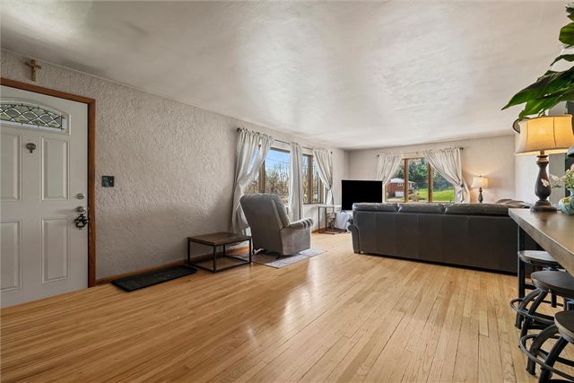 143 State Route 356, Washington Twp, PA 15613