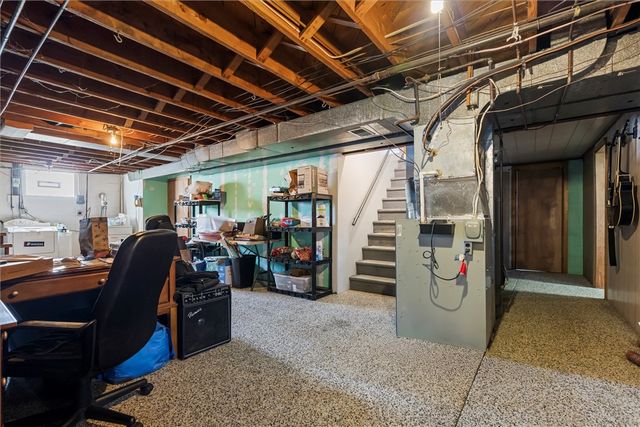 143 State Route 356, Washington Twp, PA 15613