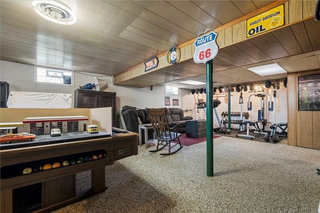 143 State Route 356, Washington Twp, PA 15613