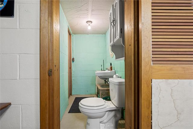 143 State Route 356, Washington Twp, PA 15613