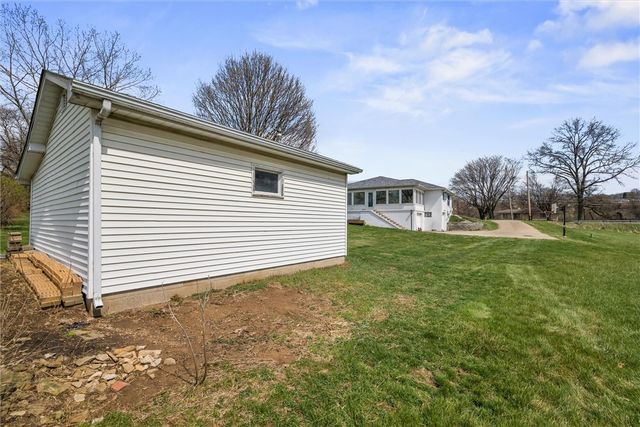 143 State Route 356, Washington Twp, PA 15613