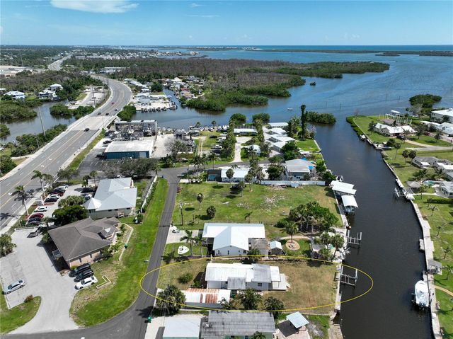 1820 WINSTAN AVENUE, Englewood, FL 34223