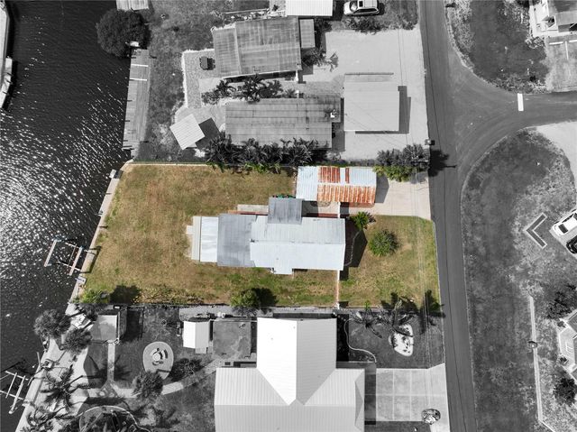 1820 WINSTAN AVENUE, Englewood, FL 34223