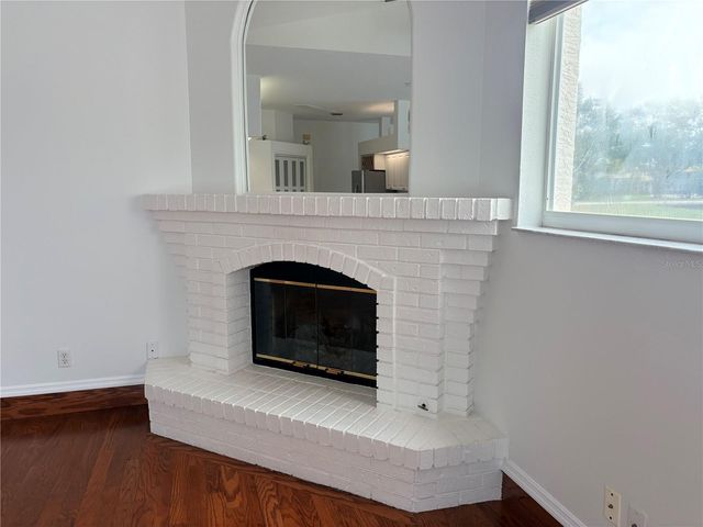 7207 39TH LANE E, Sarasota, FL 34243