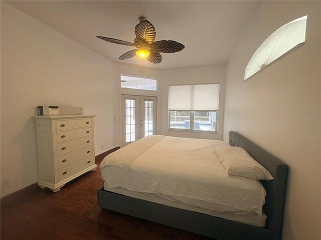 7207 39TH LANE E, Sarasota, FL 34243