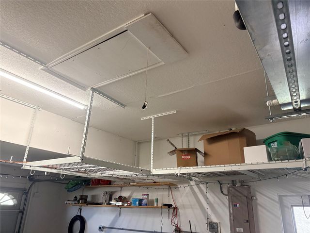 7207 39TH LANE E, Sarasota, FL 34243