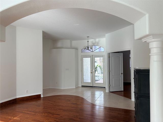 7207 39TH LANE E, Sarasota, FL 34243