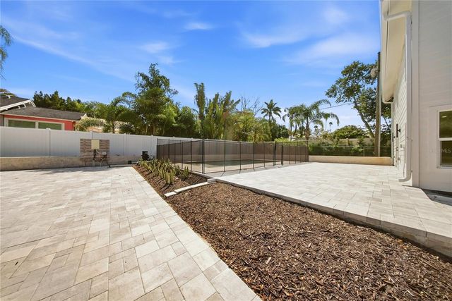 1109 CHARLES STREET, Clearwater, FL 33755