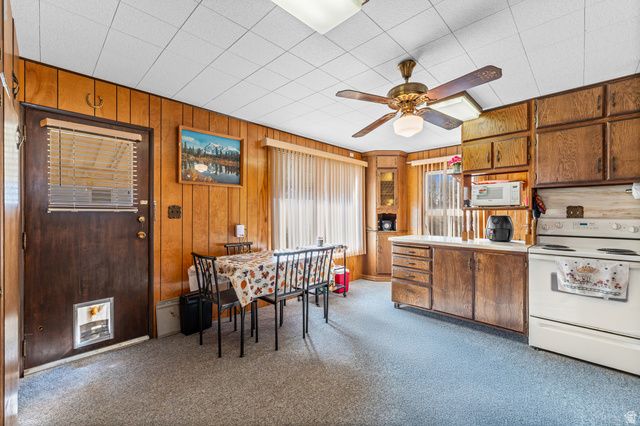 2924 S BUCCANEER DR, Magna, UT 84044